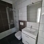 Appartement Com Grandes Terracos Em Frente A *