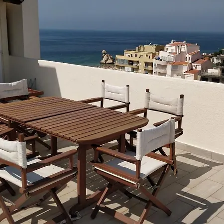 Com Grandes Terracos Em Frente A Apartment Portimao
