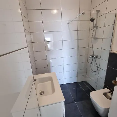 Appartement Com Grandes Terracos Em Frente A Portimão